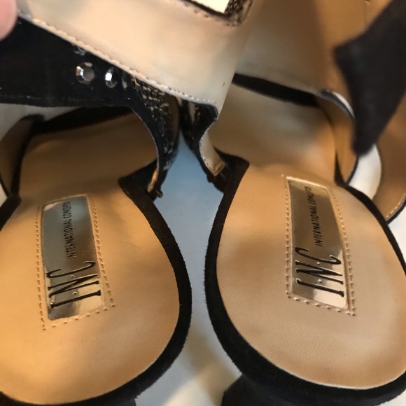 Embellished heels - Picture 5 of 8